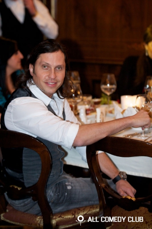 Александр Ревва открывает украинский ресторан